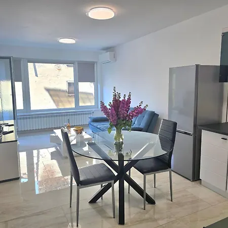 סופיה Hotel Adria מראה חיצוני תמונה